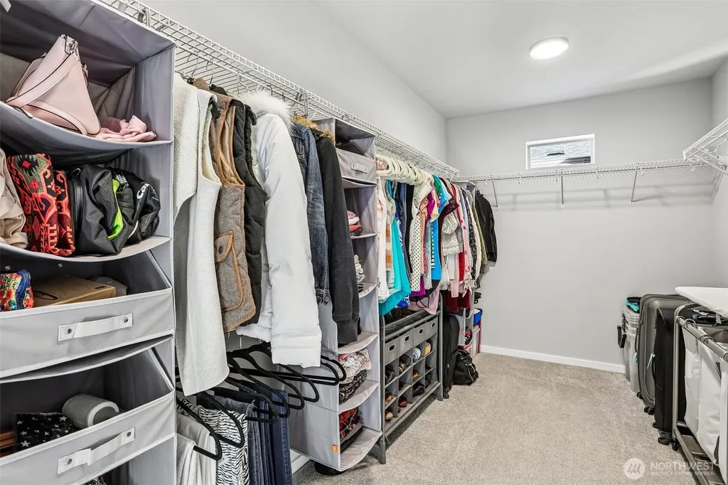 24 151st Street SW Lynnwood WA 98087