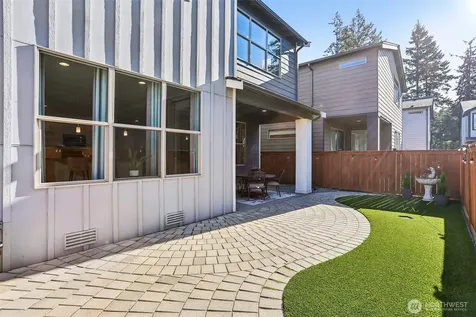 24 151st Street SW Lynnwood WA 98087