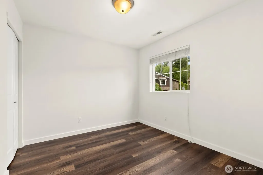 3131 Dunhill Lane Puyallup WA 98372