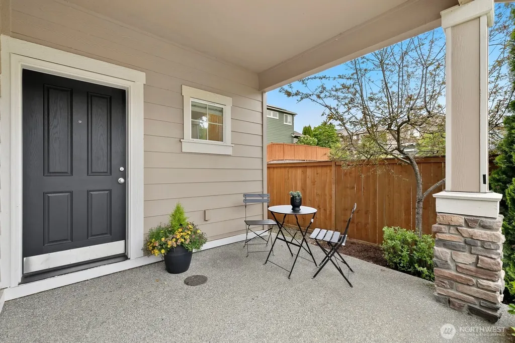 3131 Dunhill Lane Puyallup WA 98372