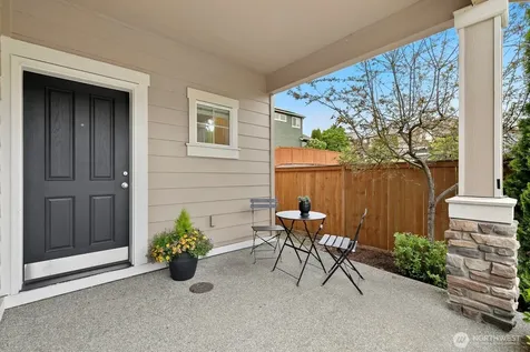 3131 Dunhill Lane Puyallup WA 98372