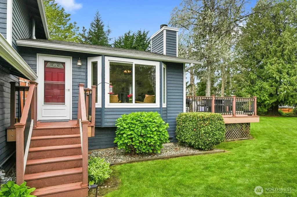 16226 2nd Place W Lynnwood WA 98087