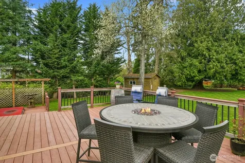 16226 2nd Place W Lynnwood WA 98087