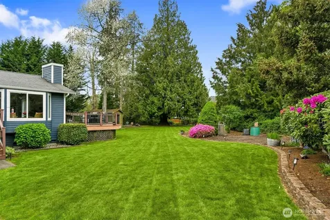 16226 2nd Place W Lynnwood WA 98087