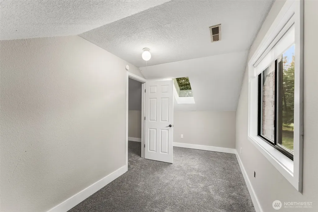 3504 NE 169th Avenue Vancouver WA 98682