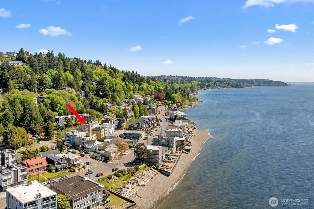 4113 Chilberg Avenue SW Seattle WA 98116