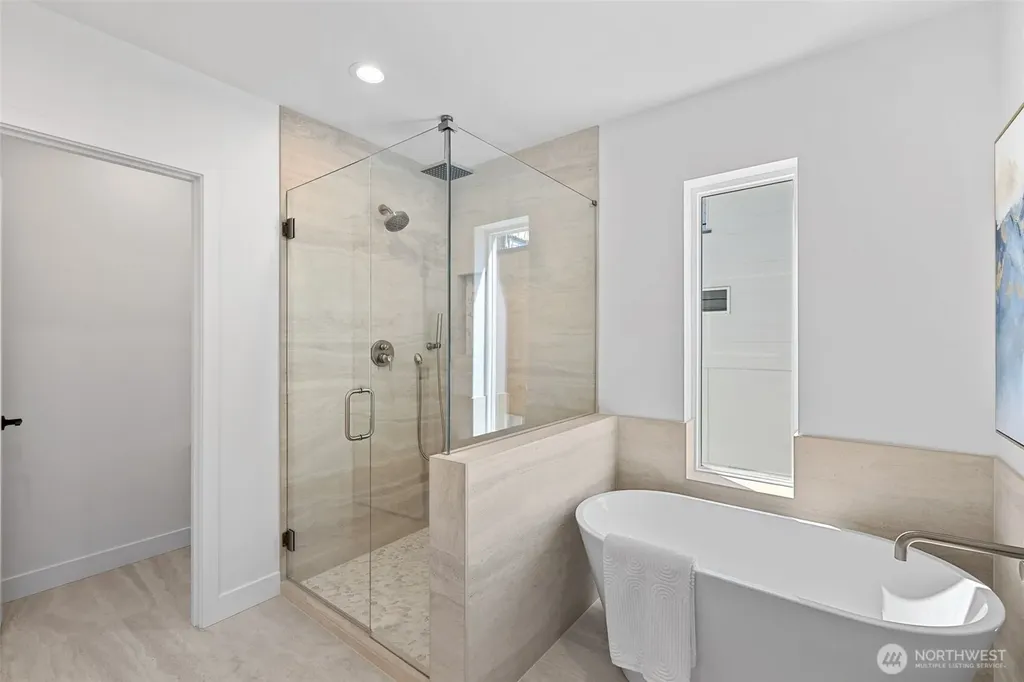 4113 Chilberg Avenue SW Seattle WA 98116