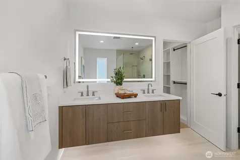 4113 Chilberg Avenue SW Seattle WA 98116