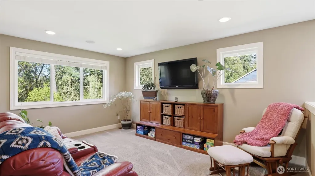 23770 SE 243rd Street Maple Valley WA 98038