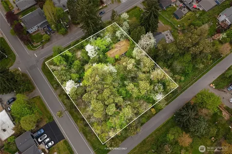 10434 22nd Avenue SW Seattle WA 98146