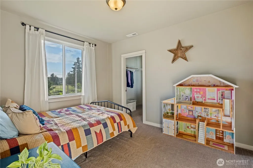258 Antrim Road Winlock WA 98596