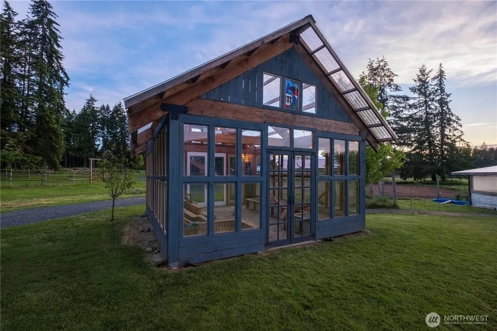 258 Antrim Road Winlock WA 98596