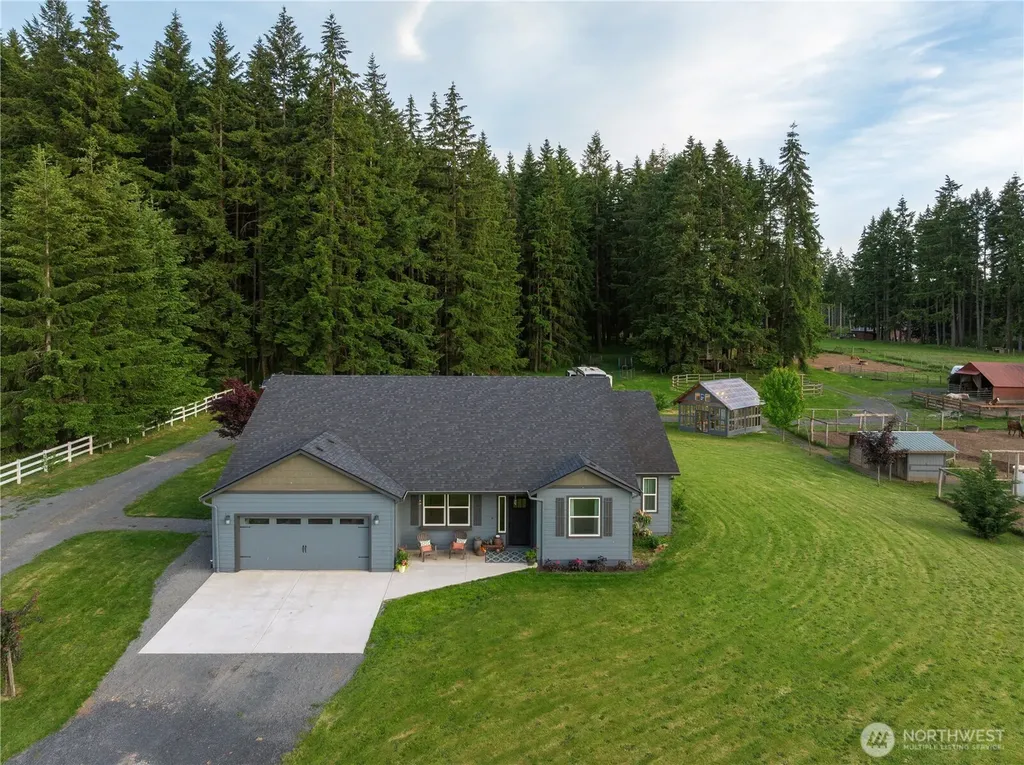 258 Antrim Road Winlock WA 98596