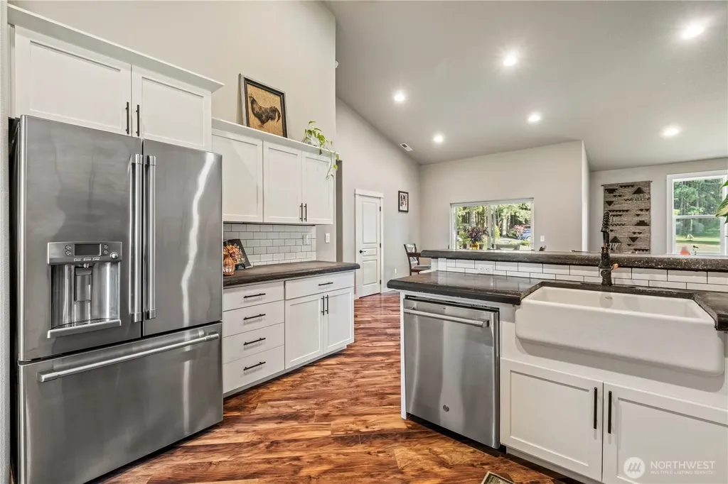 258 Antrim Road Winlock WA 98596