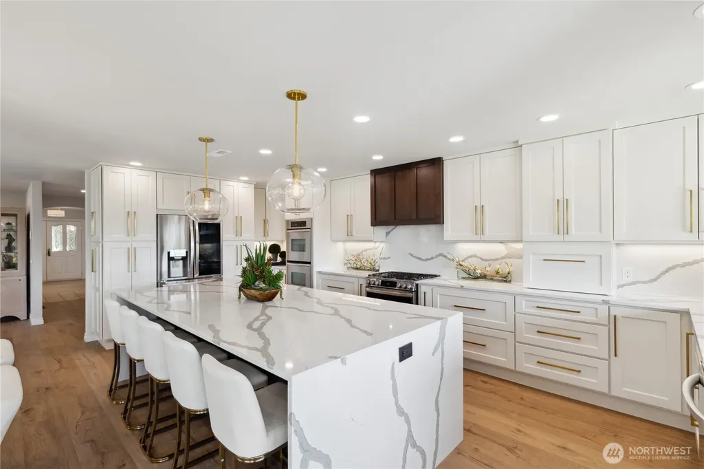 7001 Palm Lane Anacortes WA 98221