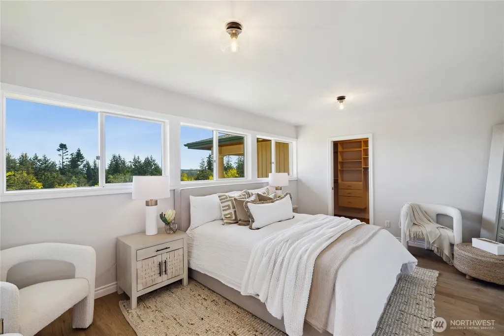 7001 Palm Lane Anacortes WA 98221