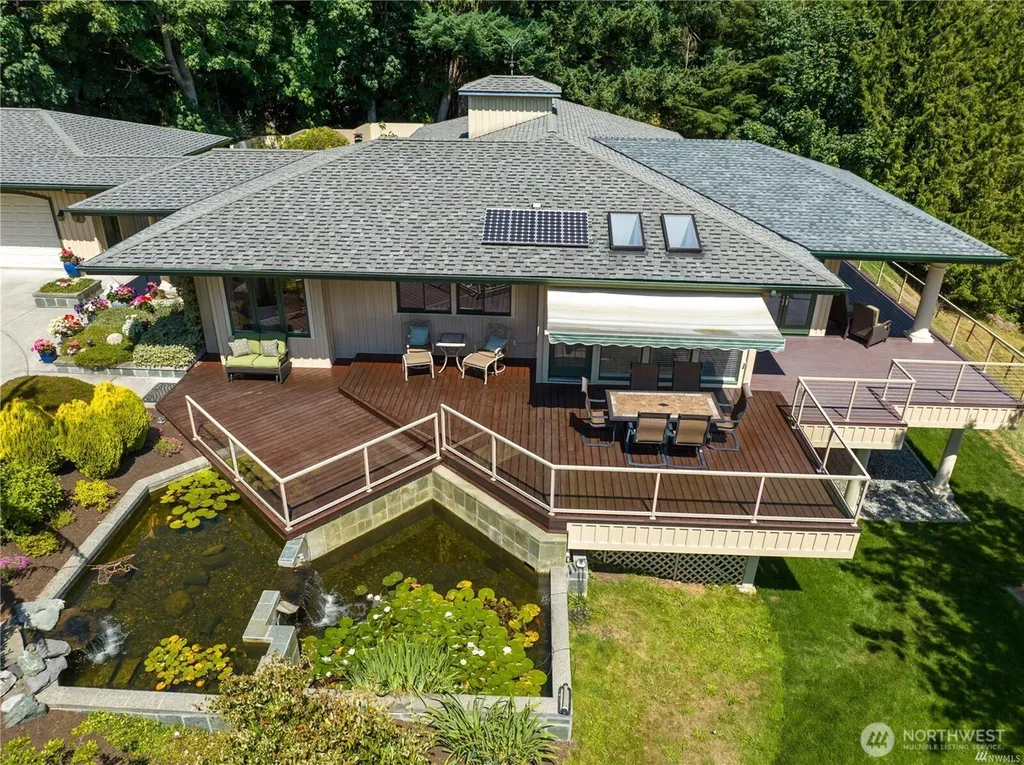 7001 Palm Lane Anacortes WA 98221