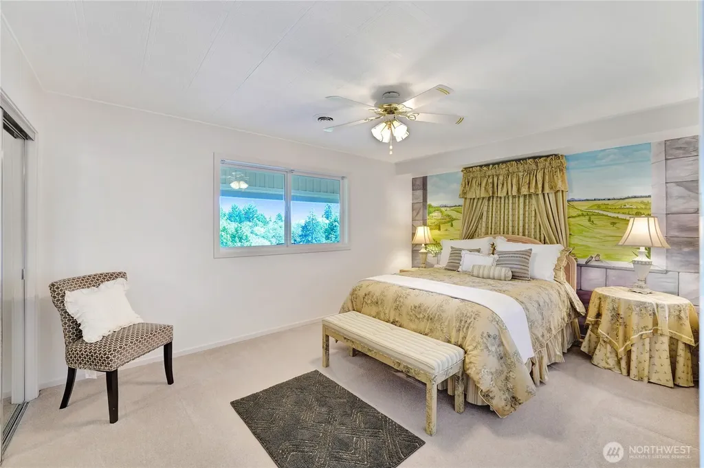 7001 Palm Lane Anacortes WA 98221