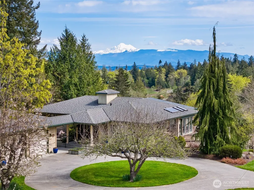 7001 Palm Lane Anacortes WA 98221
