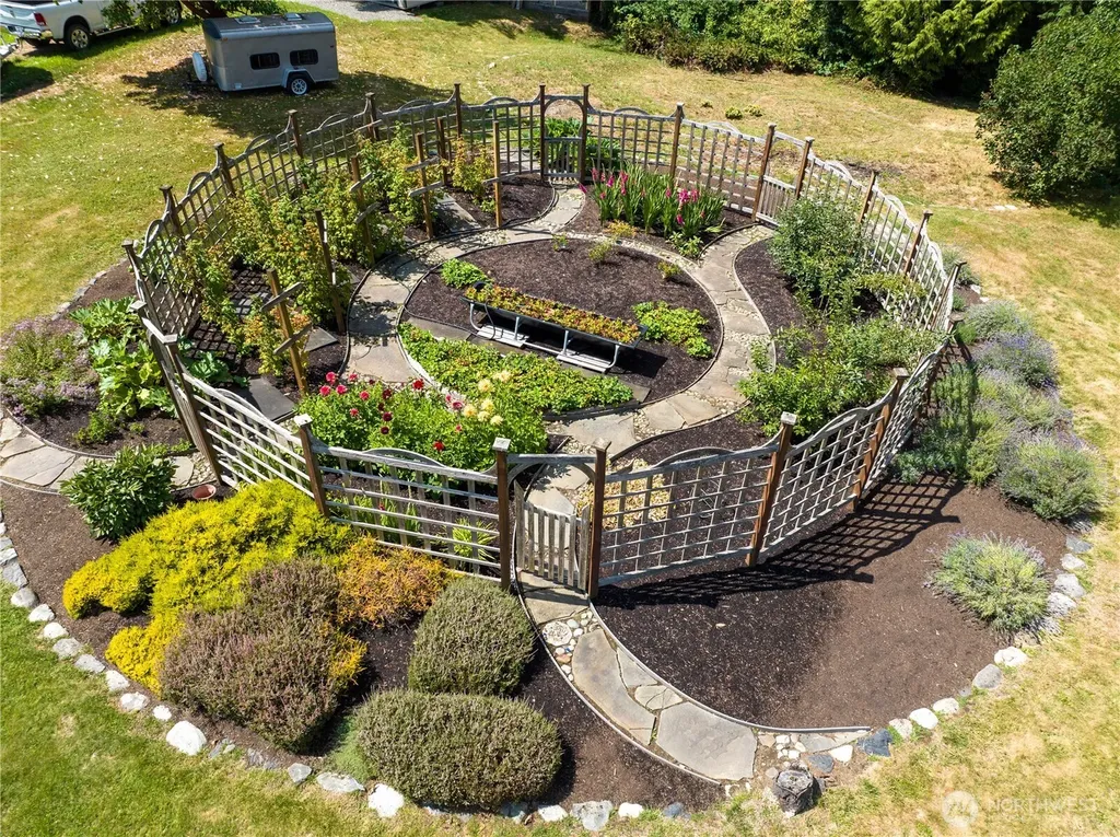 7001 Palm Lane Anacortes WA 98221
