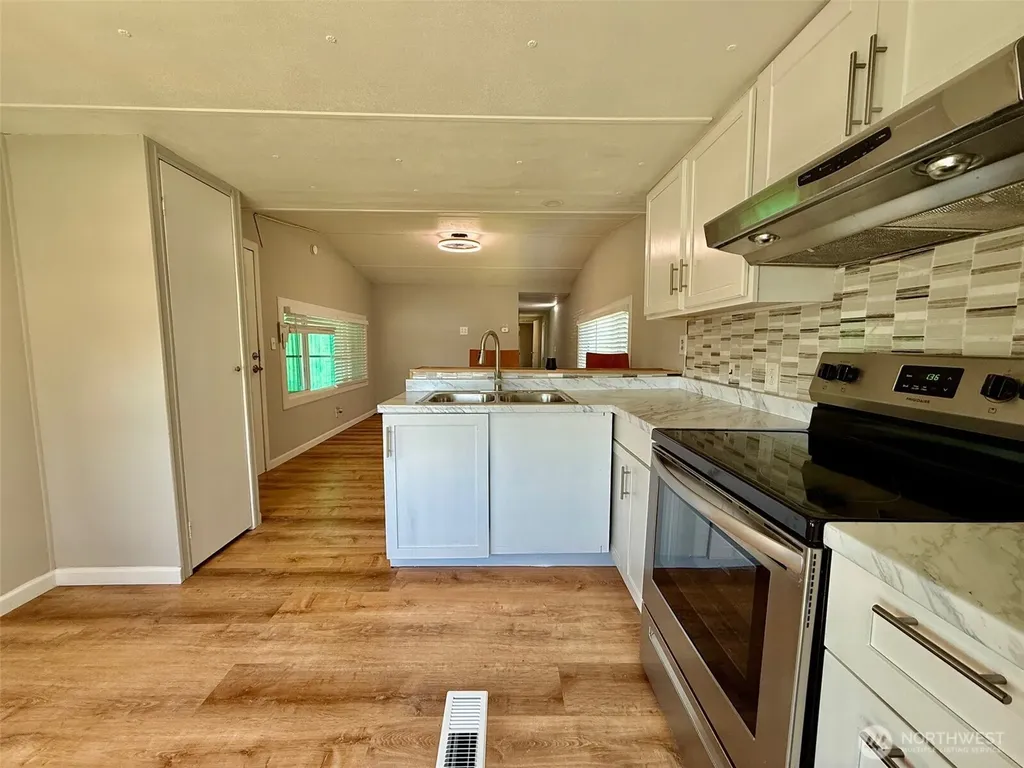 7121 49th Street E Fife WA 98424