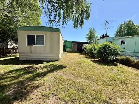 7121 49th Street E Fife WA 98424