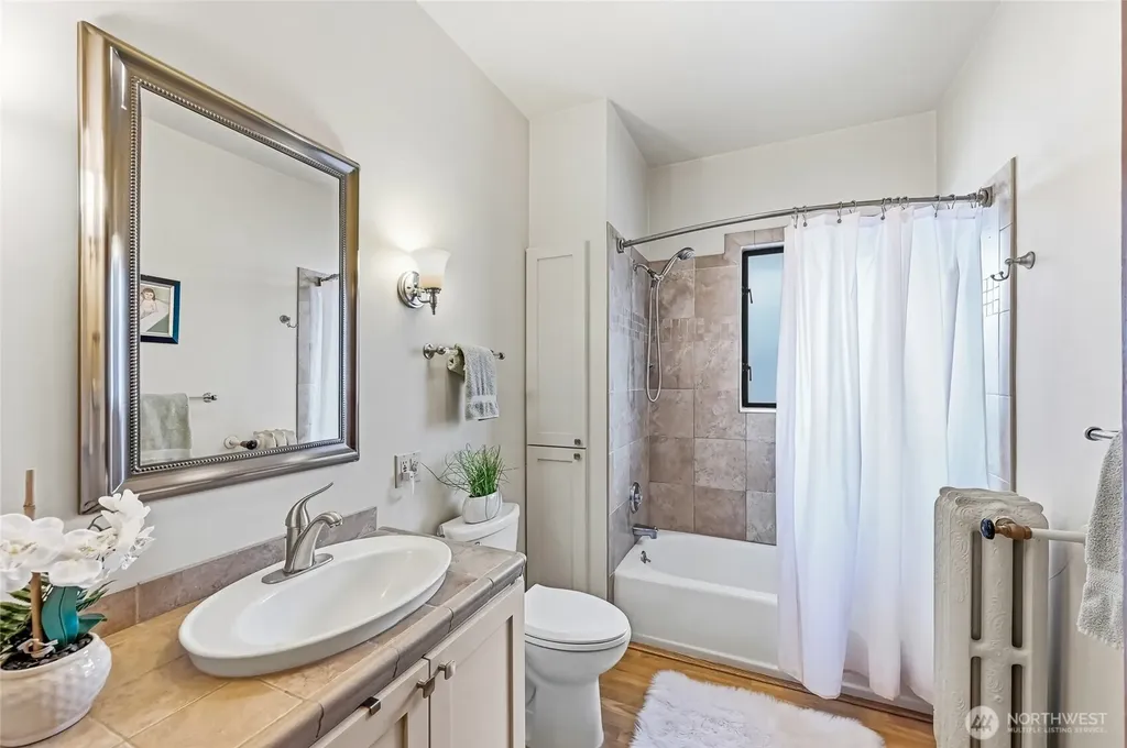 2025 Boylston Avenue E Seattle WA 98102