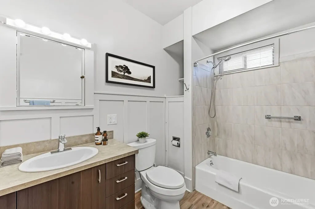 2025 Boylston Avenue E Seattle WA 98102