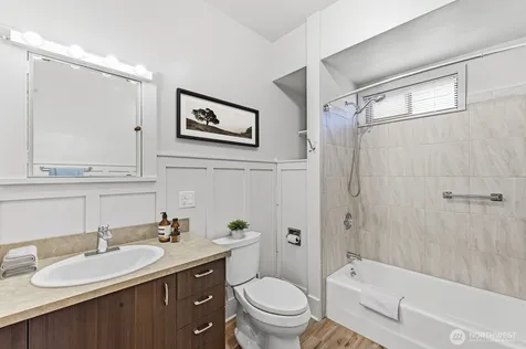 2025 Boylston Avenue E Seattle WA 98102