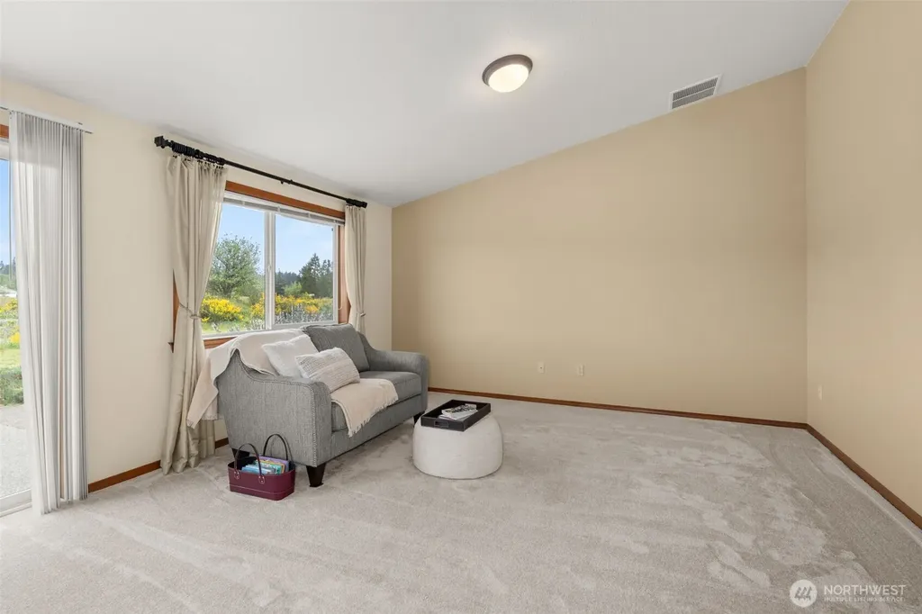 13820 Logez Court SW Olympia WA 98512