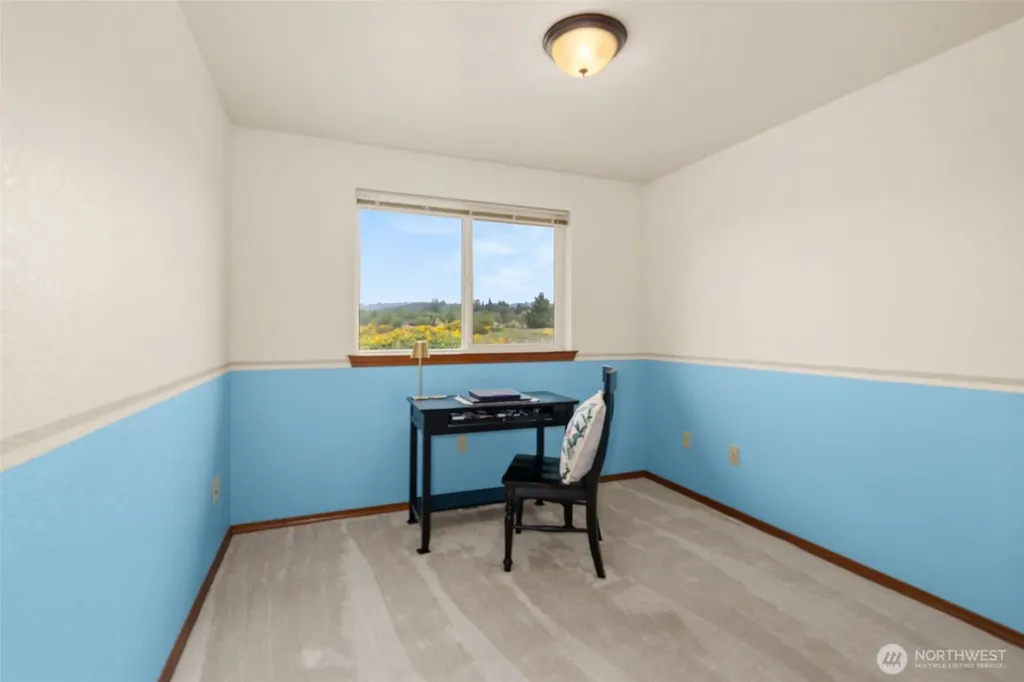 13820 Logez Court SW Olympia WA 98512