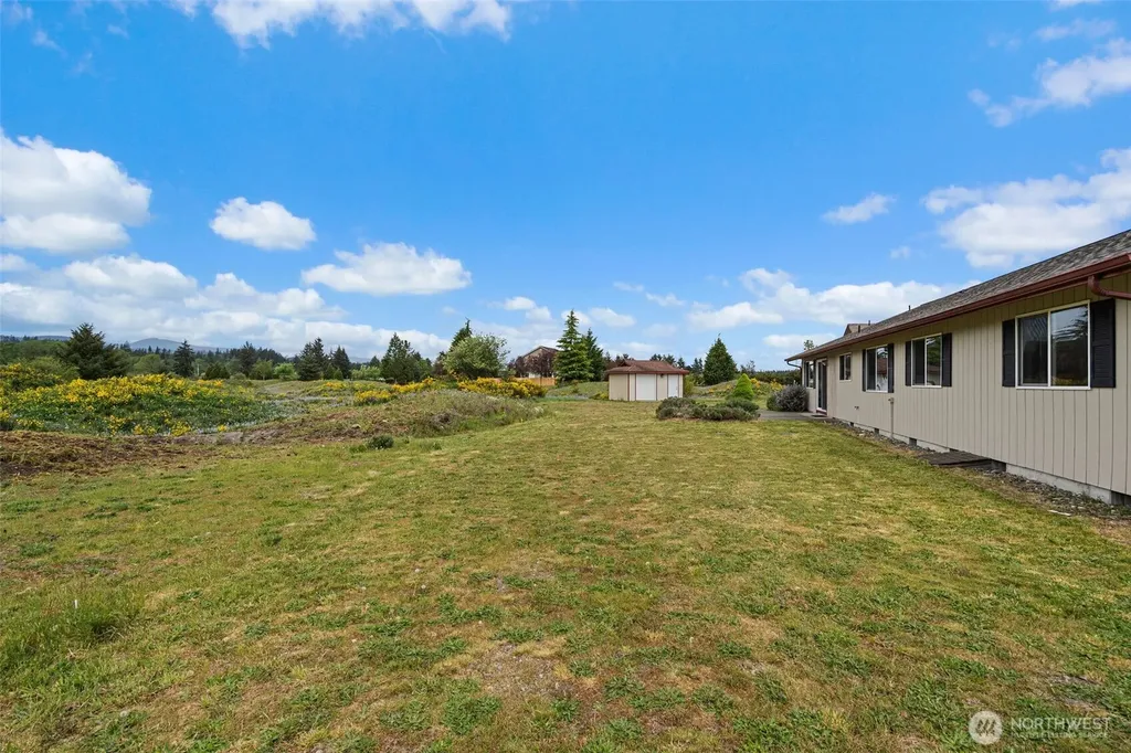 13820 Logez Court SW Olympia WA 98512