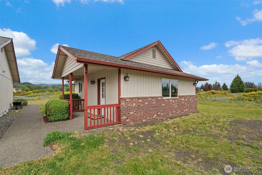 13820 Logez Court SW Olympia WA 98512