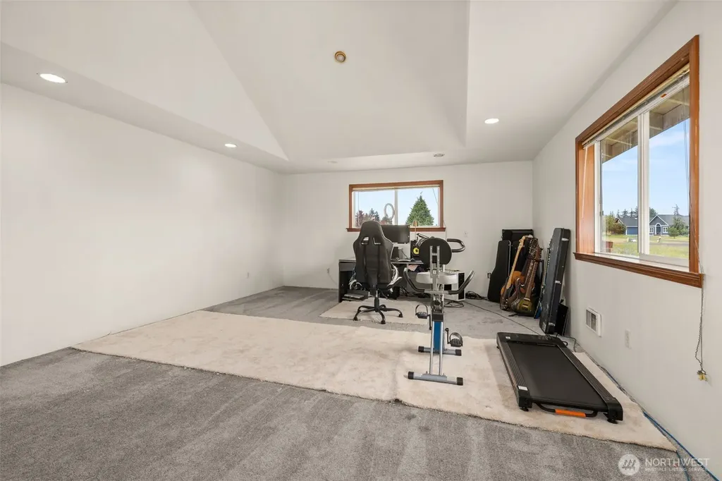 13820 Logez Court SW Olympia WA 98512