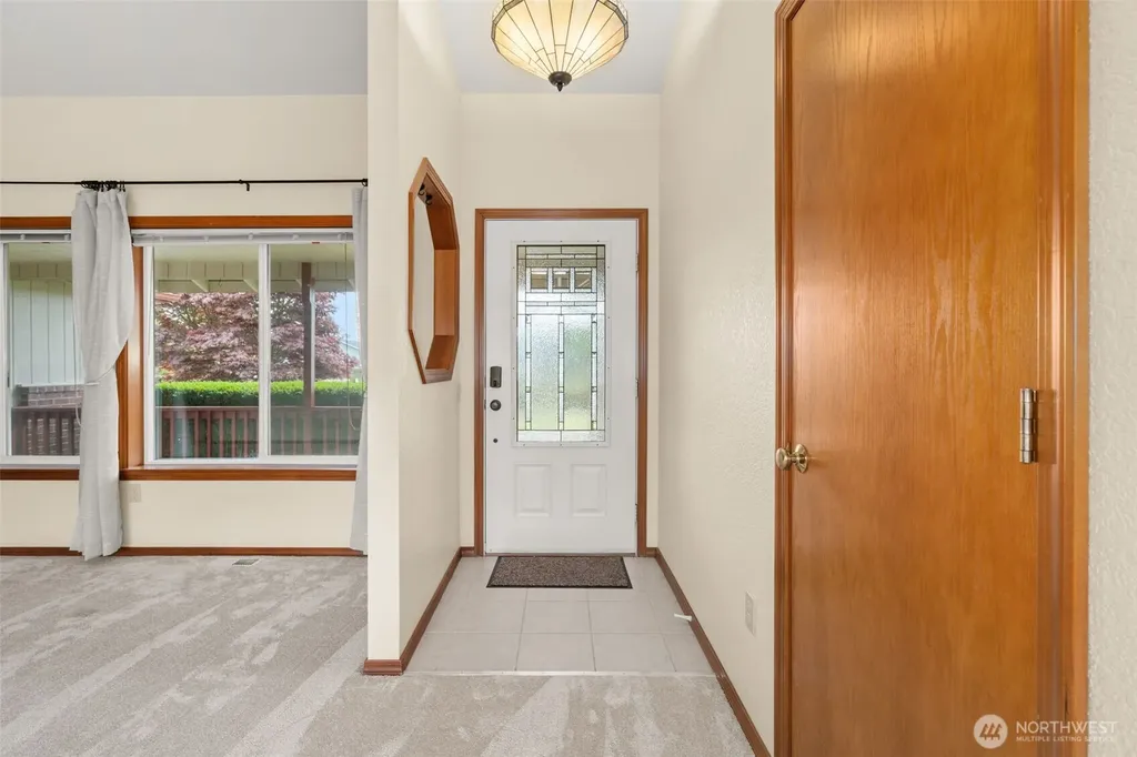13820 Logez Court SW Olympia WA 98512