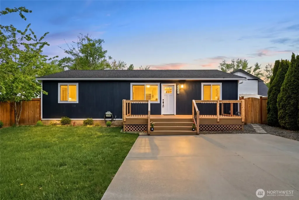 3523 Bennett Drive Bellingham WA 98225