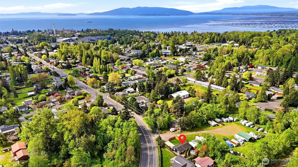 3523 Bennett Drive Bellingham WA 98225