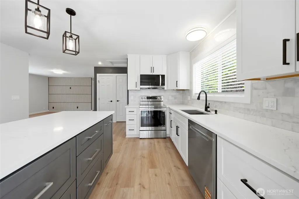 3523 Bennett Drive Bellingham WA 98225