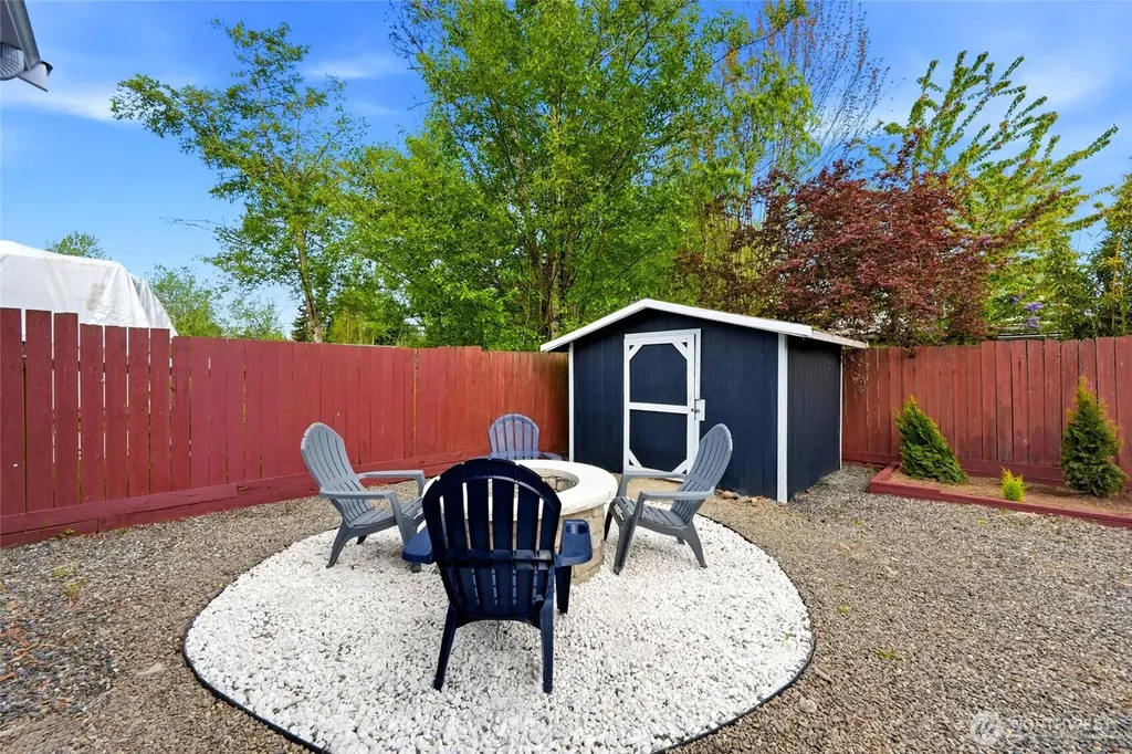 3523 Bennett Drive Bellingham WA 98225