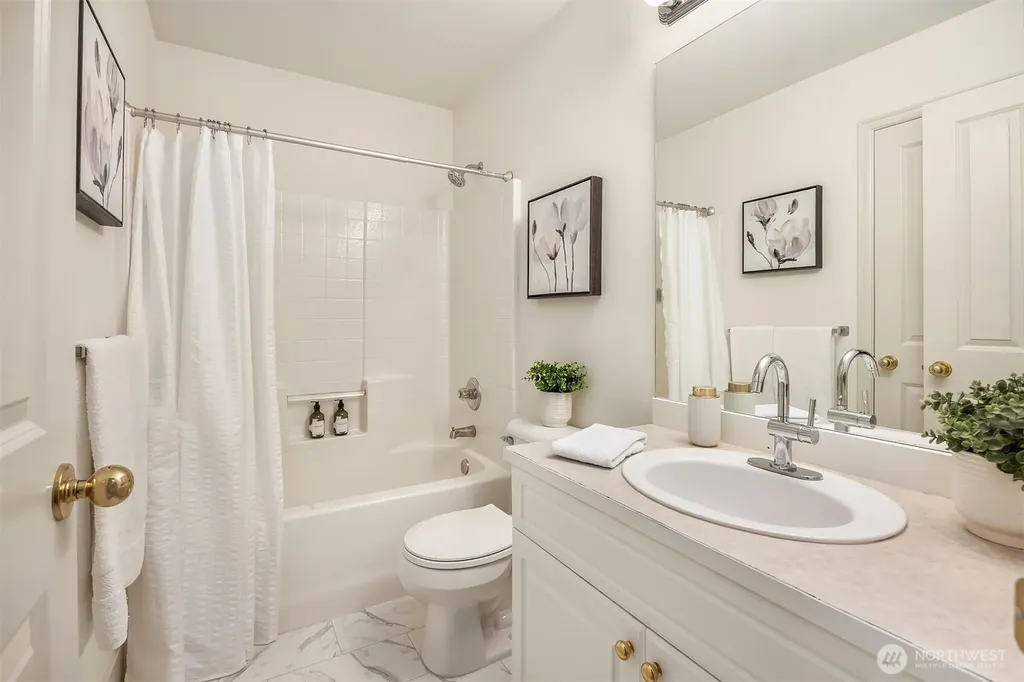 23713 SE 5th Court Sammamish WA 98074