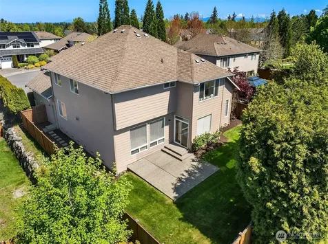 23713 SE 5th Court Sammamish WA 98074
