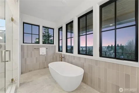 4103 43rd Avenue NE Seattle WA 98105