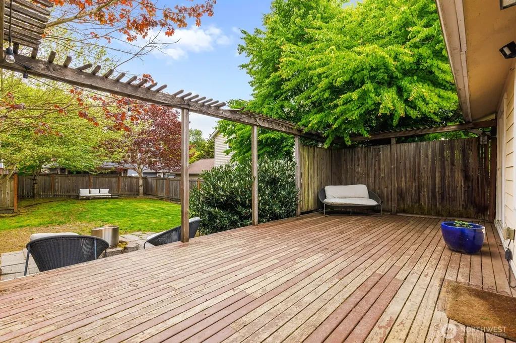 1811 29th Avenue Seattle WA 98122