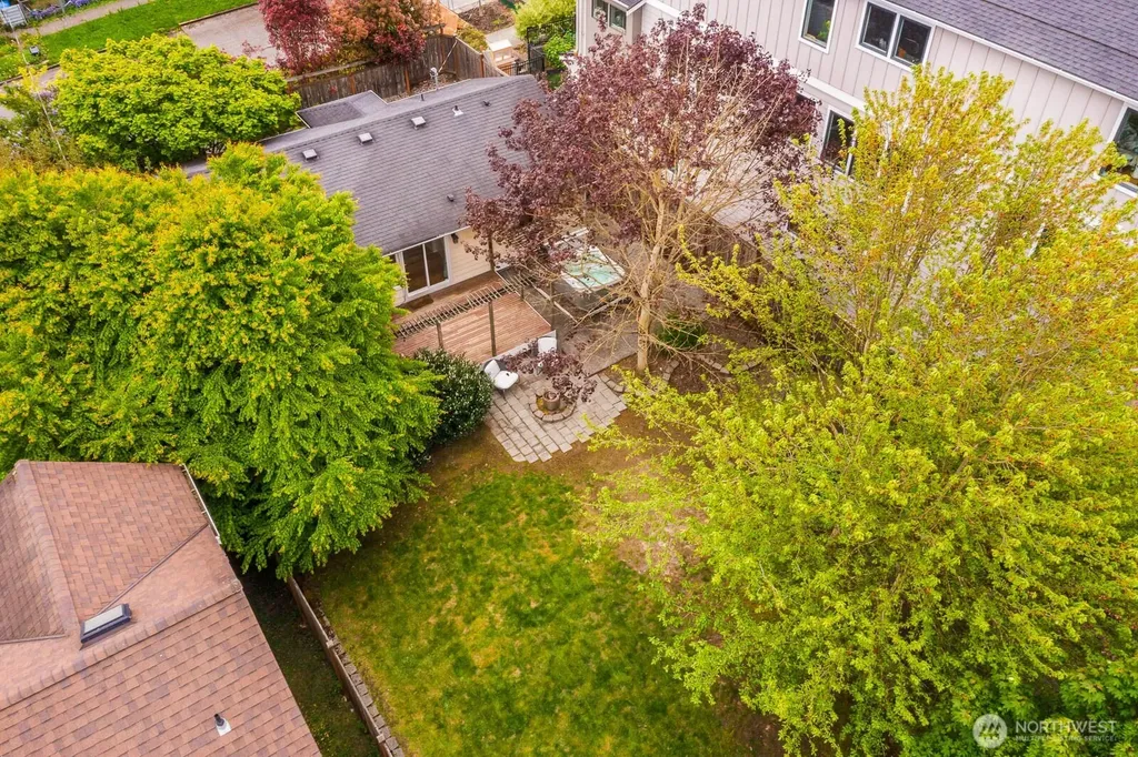 1811 29th Avenue Seattle WA 98122