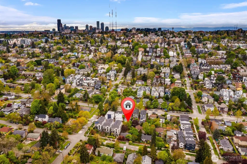 1811 29th Avenue Seattle WA 98122
