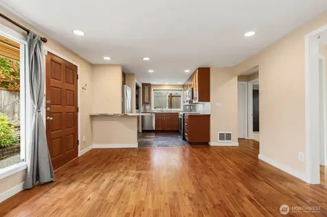 1811 29th Avenue Seattle WA 98122