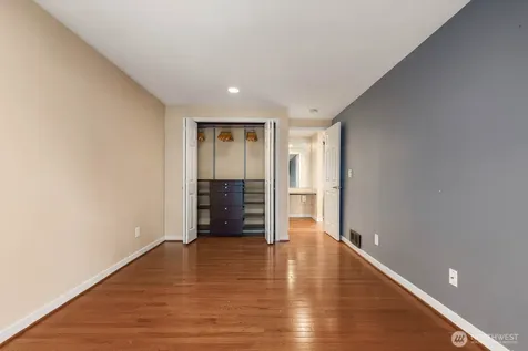 1811 29th Avenue Seattle WA 98122