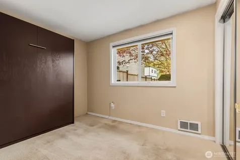 1811 29th Avenue Seattle WA 98122