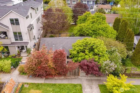 1811 29th Avenue Seattle WA 98122