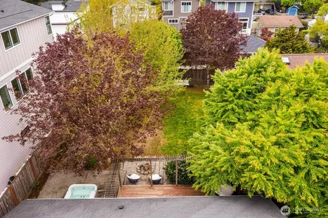 1811 29th Avenue Seattle WA 98122